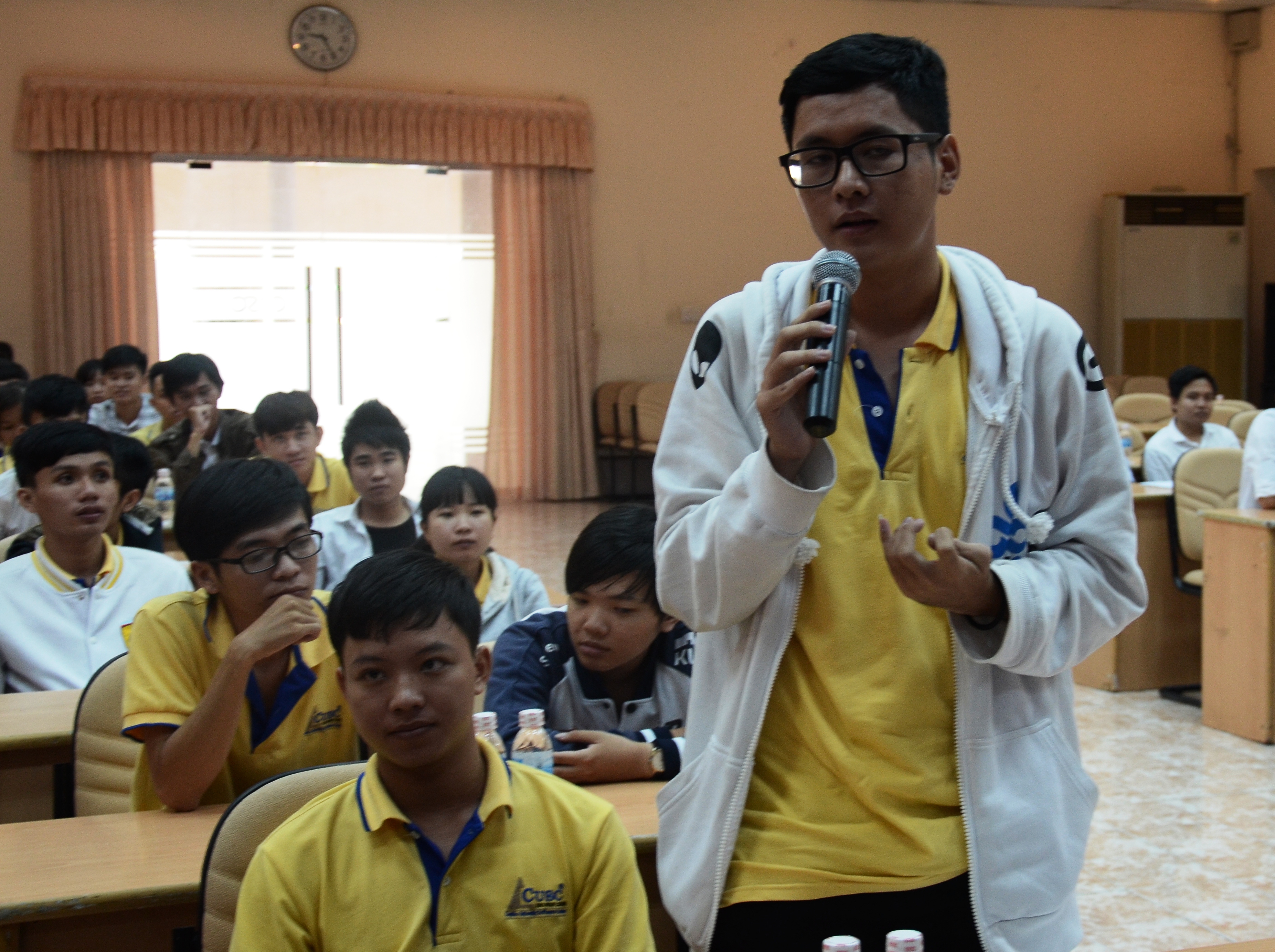 SINH VIÊN KỸ THUẬT PHẦN MỀM CUSC - THAM QUAN KIẾN TẬP TẠI CÔNG VIÊN PHẦN MỀM QUANG TRUNG