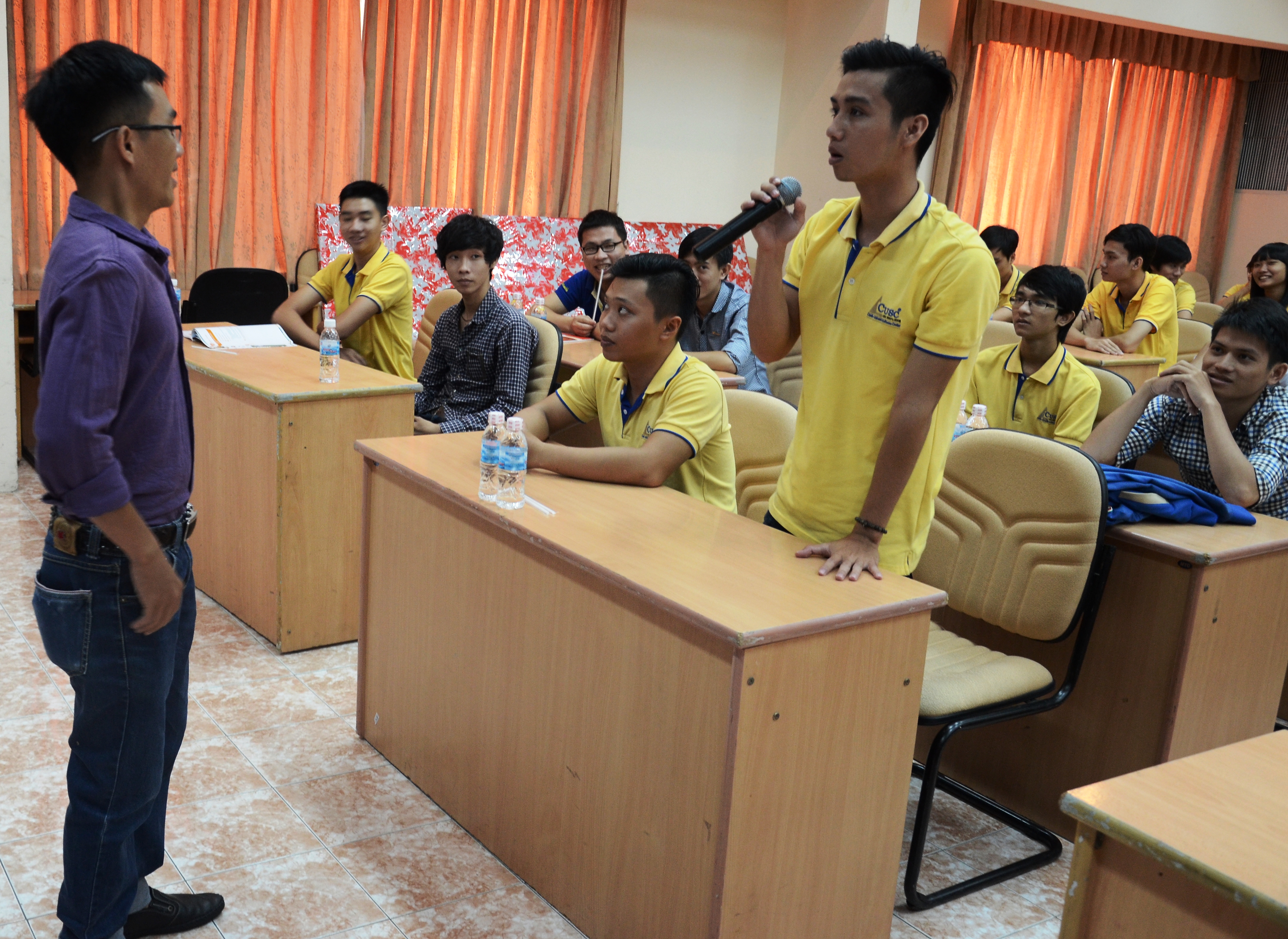 SINH VIÊN KỸ THUẬT PHẦN MỀM CUSC - THAM QUAN KIẾN TẬP TẠI CÔNG VIÊN PHẦN MỀM QUANG TRUNG